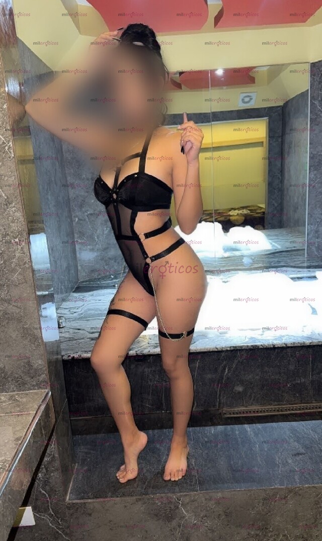 FOTOS DE RICA FLAQUITA DE 18 AÑOS DISPUESTA A COMPLACERTE