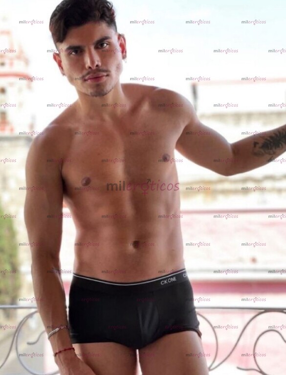 FOTOS DE MACHO PINTOSO VERGON 22CM GRUESA CON SITIO