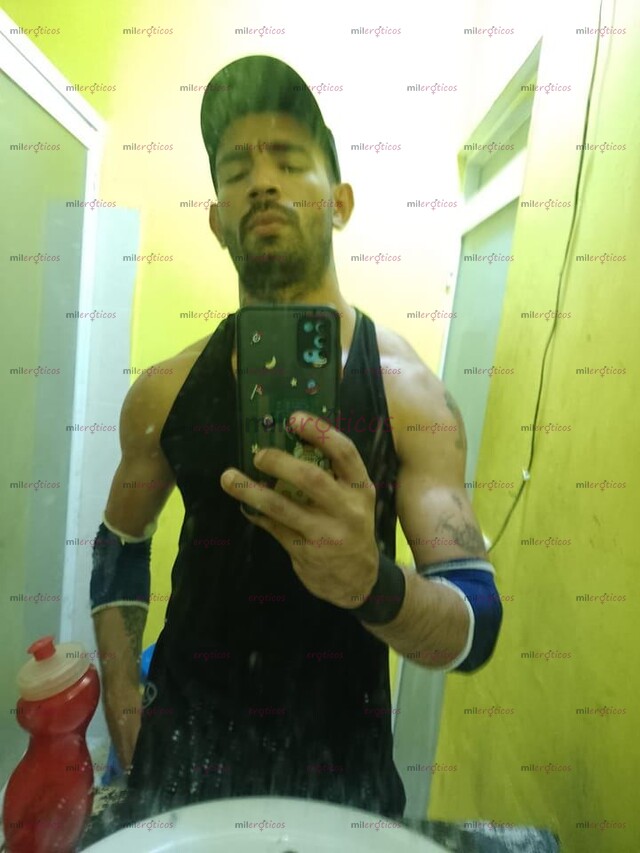 FOTOS DE CHICO TRANQUILO Y BUENA ONDA TE ATIENDE PARA HACER LO QUE TÚ DESEES