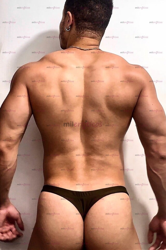 FOTOS DE GYM VERSÁTIL MACHITO VERGA GRANDE Y CULO CARNUDITO.
