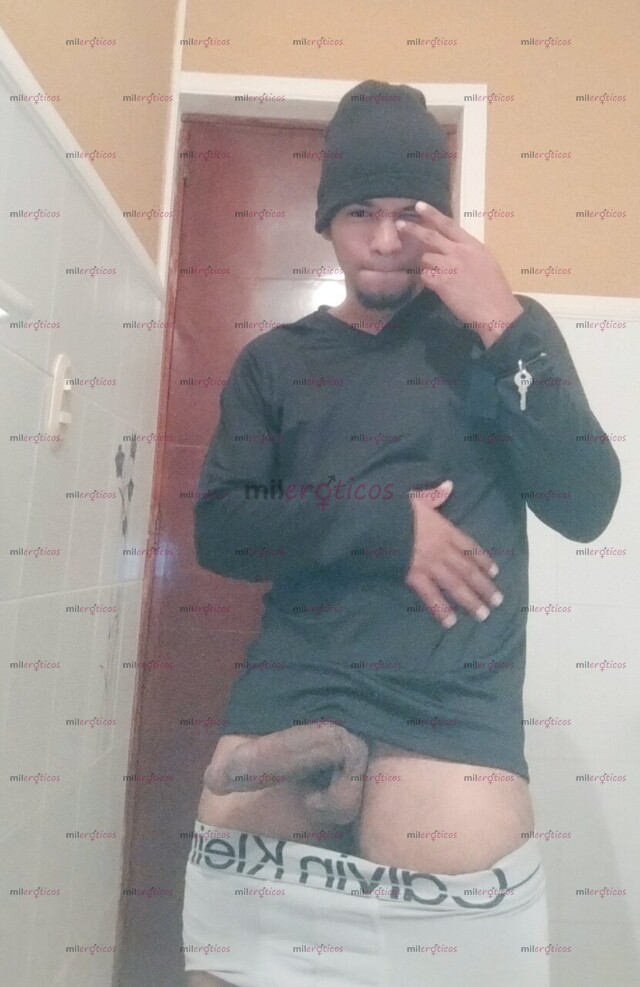 FOTOS DE COSTEÑO CALIENTE, VERSÁTIL VIDEOS Y FOTOS HOT