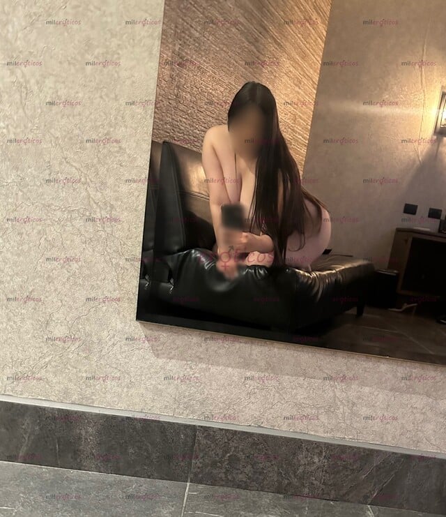 FOTOS DE SERVICIO DE LUJO VIP,SÚPER SEXOSA ME ENCANTAN LOS TRÍOS SOY TU MEJOR OPCIÓN