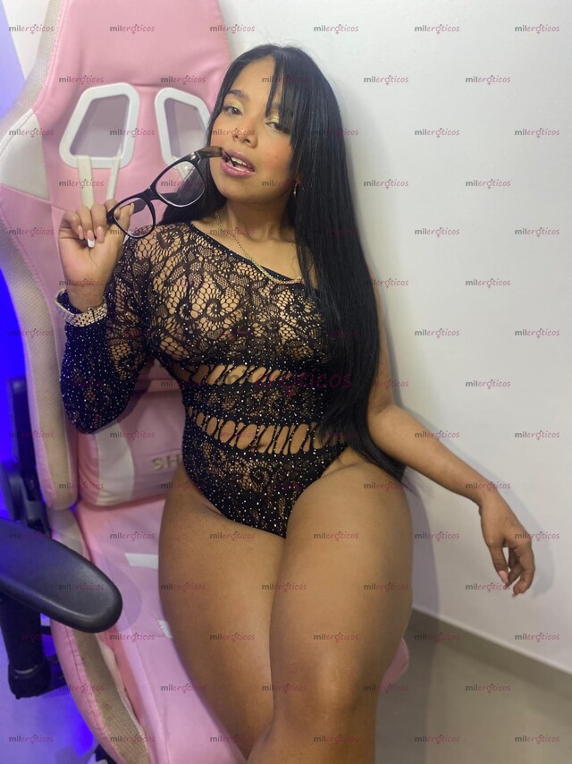 FOTOS DE MICHELL LLEGANDO A LLENARTE DE PLACER Y DELICIOSAS MAMADAS ESCRIBEME