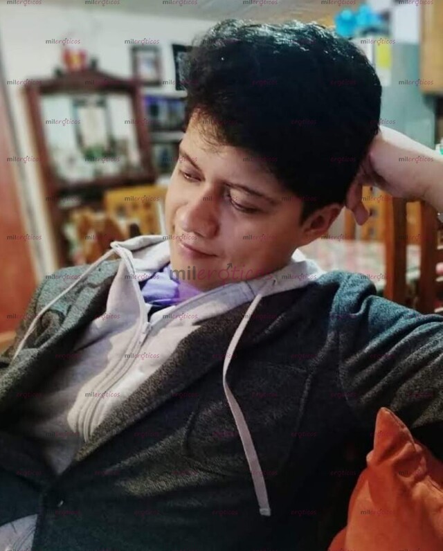 FOTOS DE HOMBRE ATENTO, DE BUENA CHARLA, CABALLERO Y VARONIL.