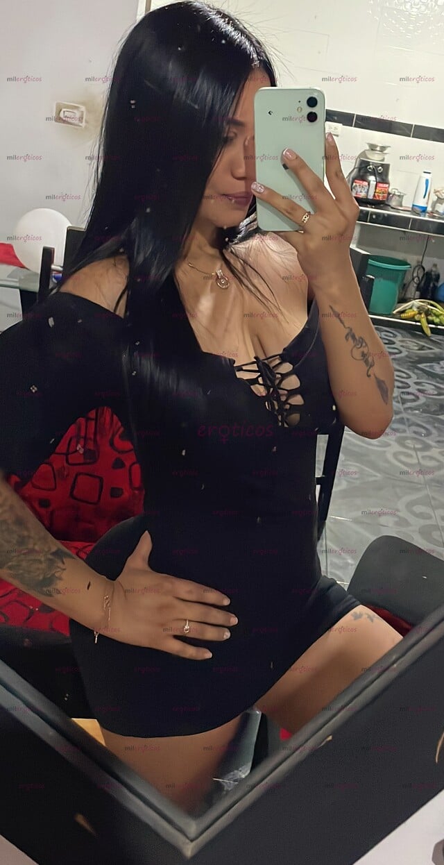 FOTOS DE VENDO CONTENIDO PERSONALIZADO Y POR PAQUETES VINIÉNDOME A CHORROS