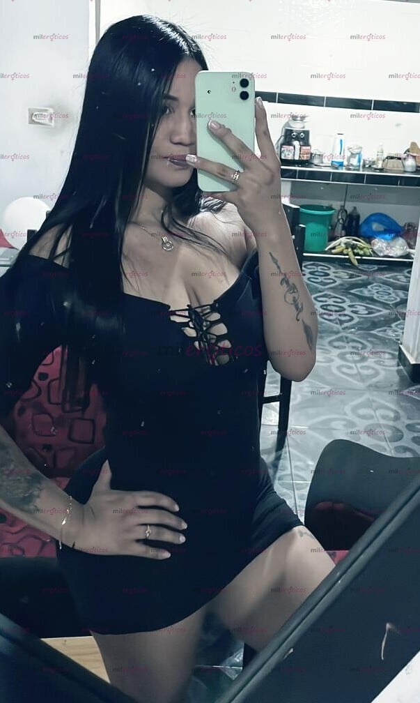 FOTOS DE VENDO CONTENIDO PERSONALIZADO Y POR PAQUETES VINIÉNDOME A CHORROS