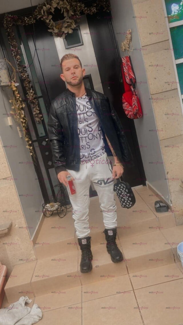 FOTOS DE SOY CUBANO CALIENTE DISPUESTO HACER SENTIR MOMENTOS DIVERTIDOS