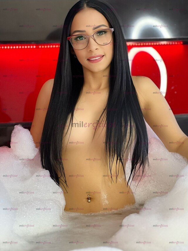 FOTOS DE VANNESA UNA RICA FLACA DE 29 AÑOS CON GANAS DE MUCHO SEXO