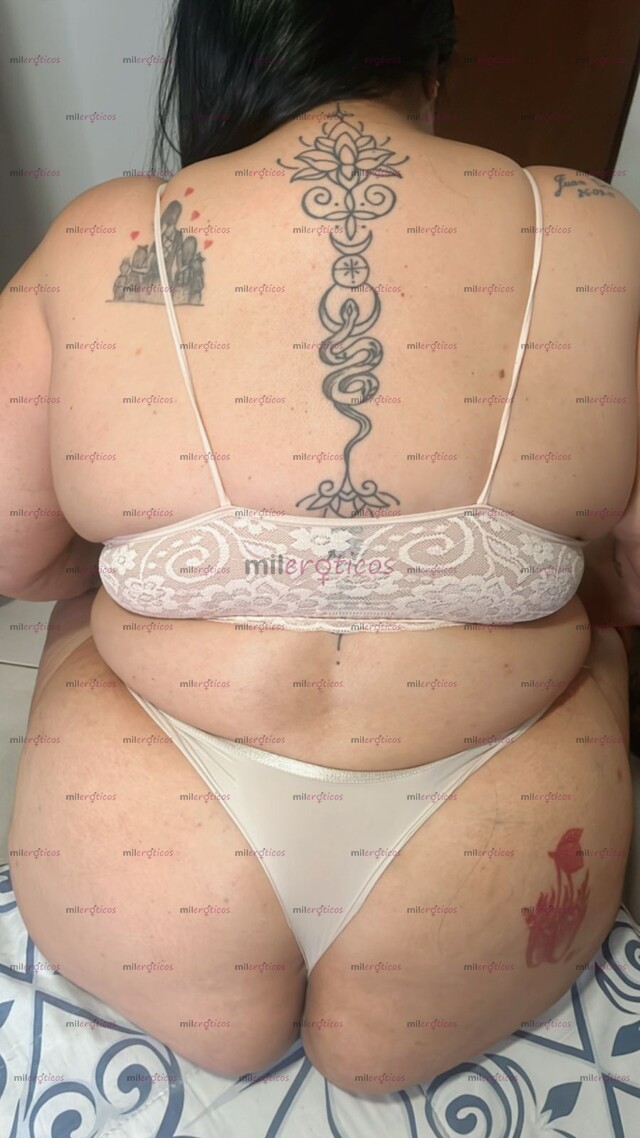 FOTOS DE SOY VALERY VEN Y DERRAMA TU LECHE EN MIS ENORMES SENOS