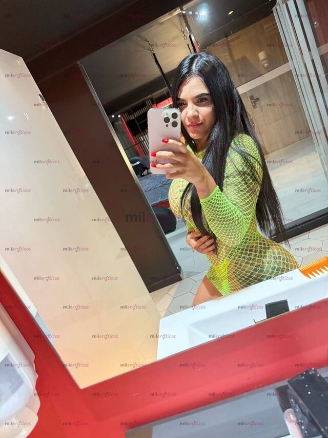 FOTOS DE HERMOSA MAMASITA CULONA Y TETONA, CARA ANGELICAL