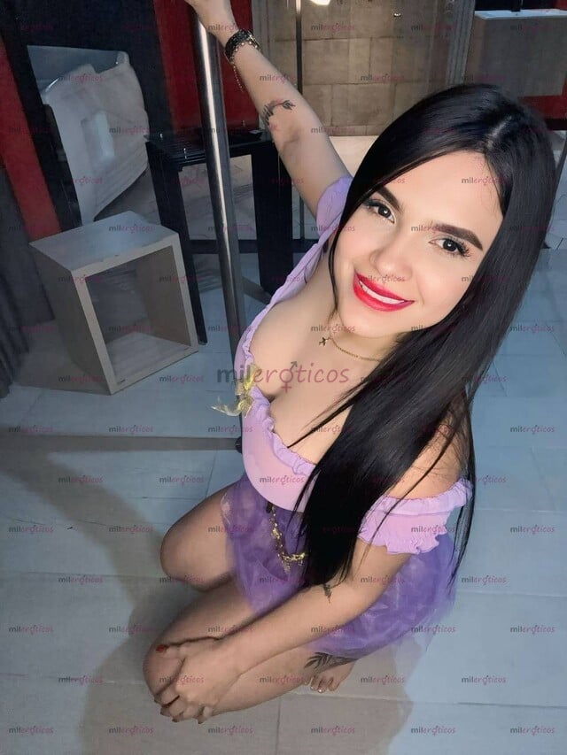 FOTOS DE HERMOSA TETONA, CARA LINDA, CUERPAZO ESPECTACULAR