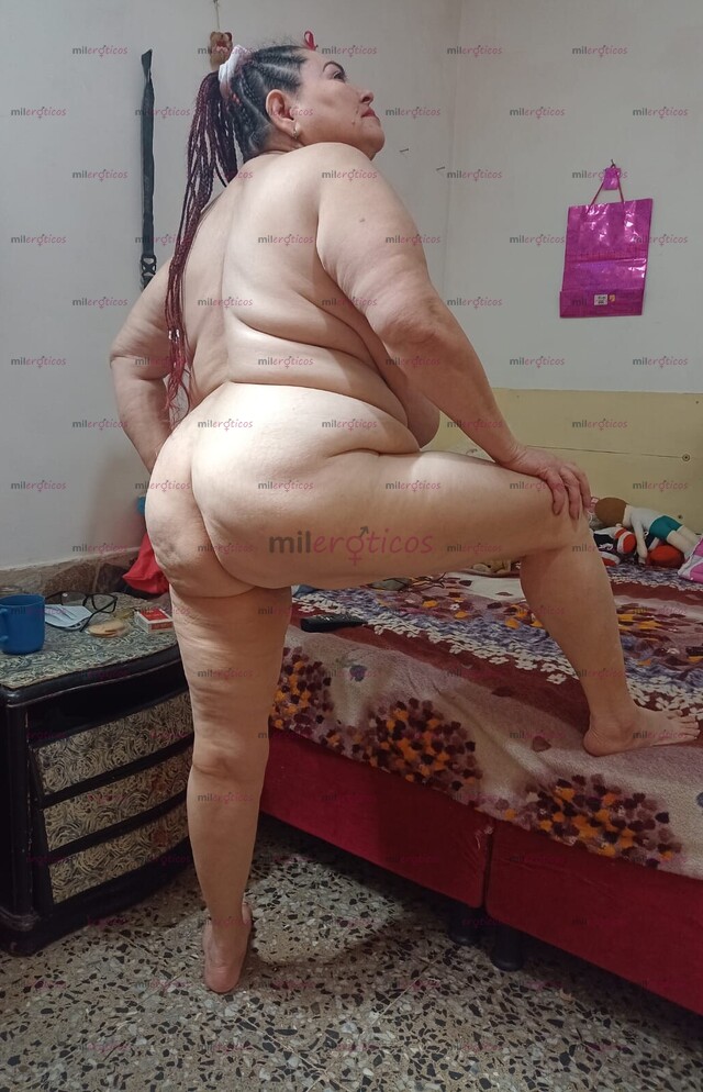 FOTOS DE GORDITA MADURA Y SUPERTETONA DE 54 AÑOS EN BOGOTÁ.