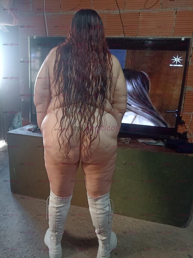 FOTOS DE GORDITA MADURA Y SUPERTETONA DE 54 AÑOS EN BOGOTÁ.