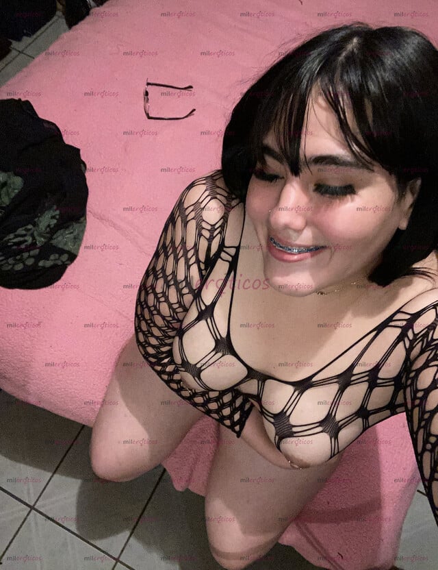 FOTOS DE RICA PUTITA BLANQUITA DE 19 AÑOS. VEN PAPI Y HAGAMOS ALGO RICO.