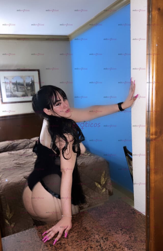 FOTOS DE RICA PUTITA BLANQUITA DE 19 AÑOS. VEN PAPI Y HAGAMOS ALGO RICO.