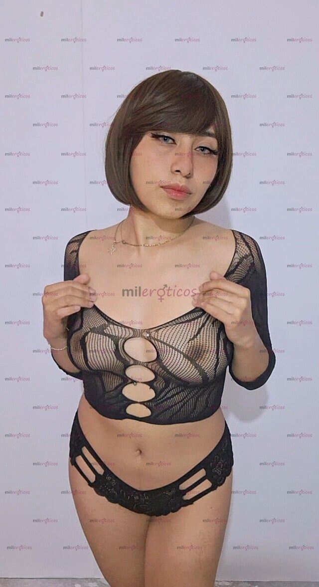 FOTOS DE NICOLE, TIERNA Y CARISMATICA CHICA CON GRANDES PECHOS
