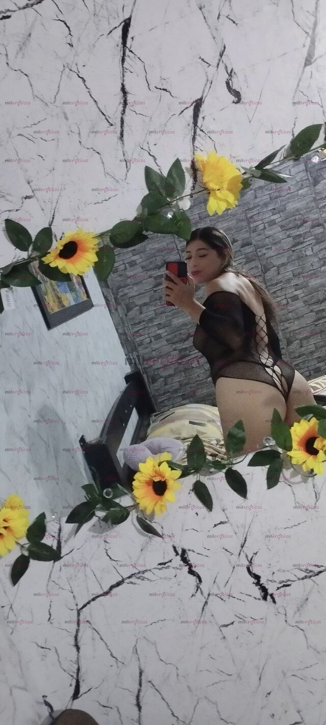 FOTOS DE VEN Y DISFRUTA MONITA BIEN ARRECHITA ..CON GANAS DE TU LECHE MAMADA BIEN RICO