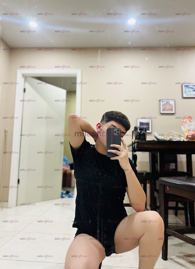 FOTOS DE JOVEN VARONIL DISPONIBLE PARA CUMPLACER TUS FANTASIAS, NUEVO EN EL AMBIENTE
