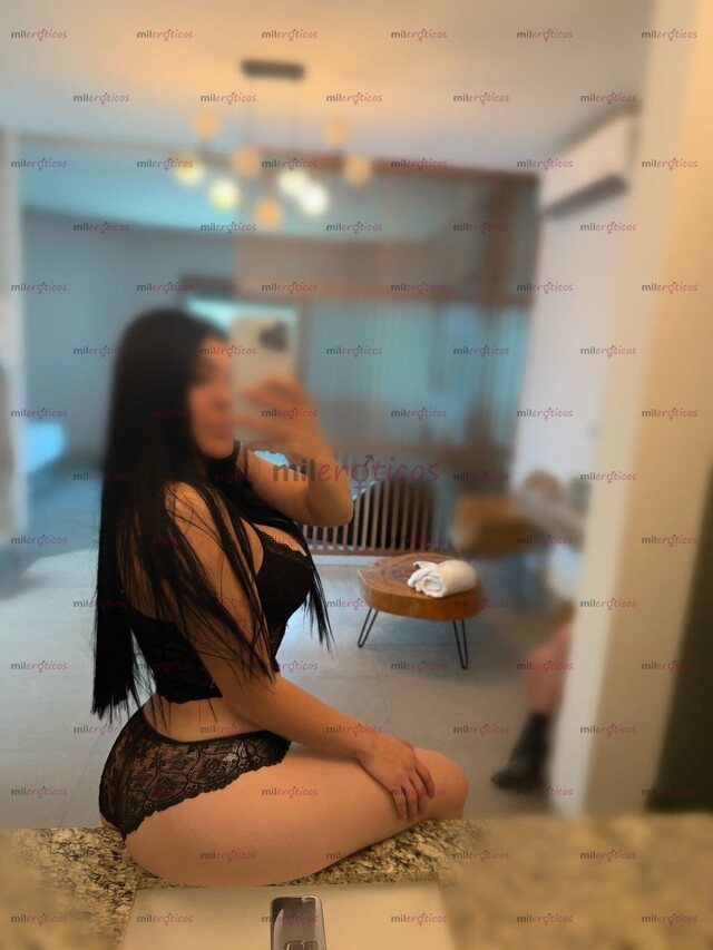 FOTOS DE KIM RICA PELINEGRA SUPER CACHONDA INDEPENDIENTE .