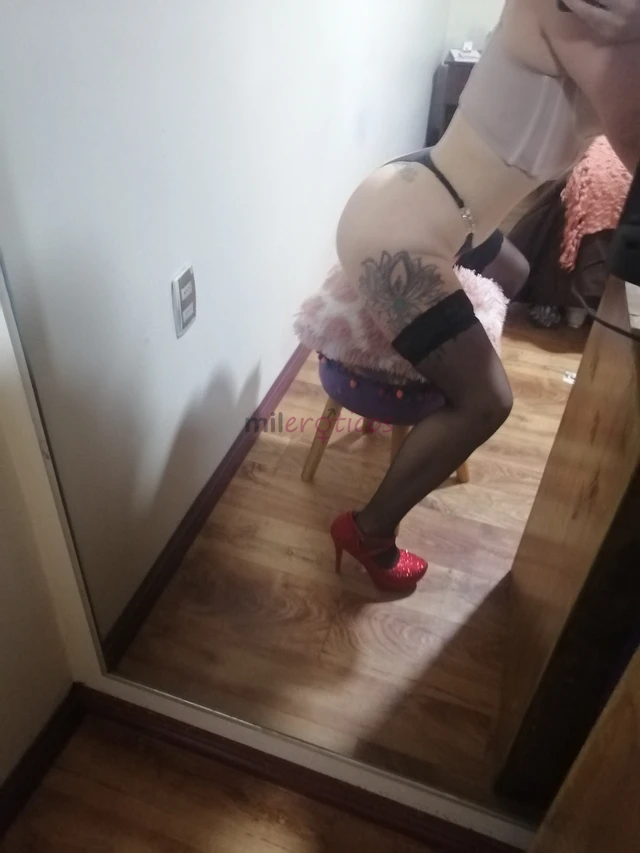 Hola carino mi nombre es dulce soy una linda chilena carismatica sensual y muy ardiente te garantizo una atencion placentera y relajada en donde mis c...