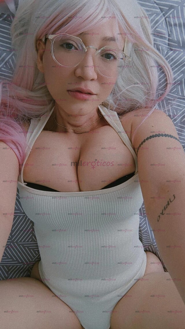 FOTOS DE DOMINATRIX FINDOM FENDOM PAYPIG SUMISO FINANCIERO .........