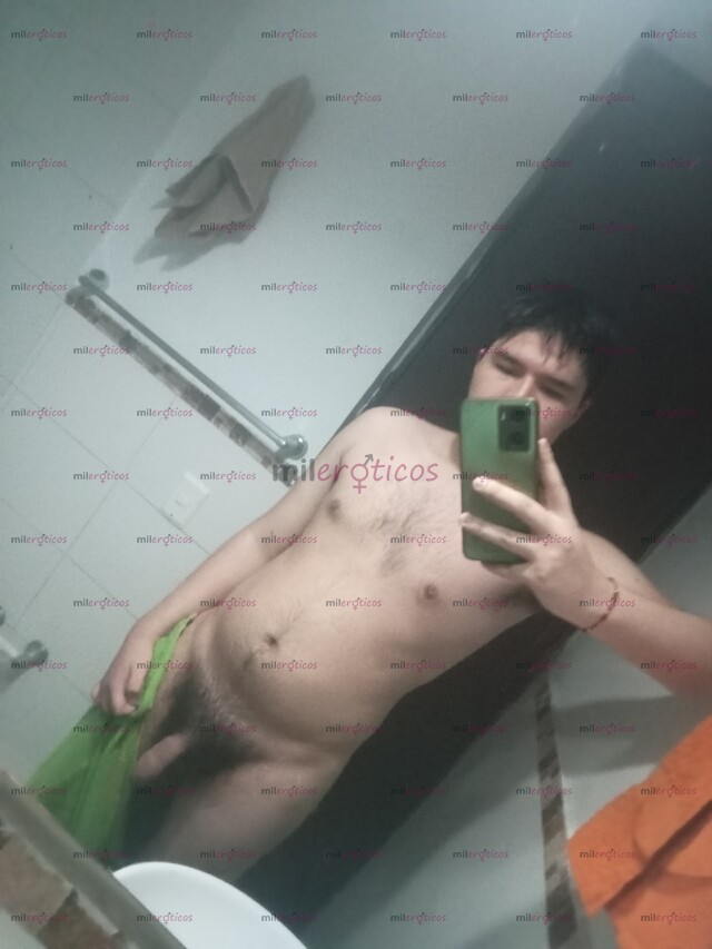FOTOS DE TU MARIDO NO TE COMPLACE? LLÁMAME Y DISFRUTA DE UN JOVEN, CARNOSO Y PELUDO PENE