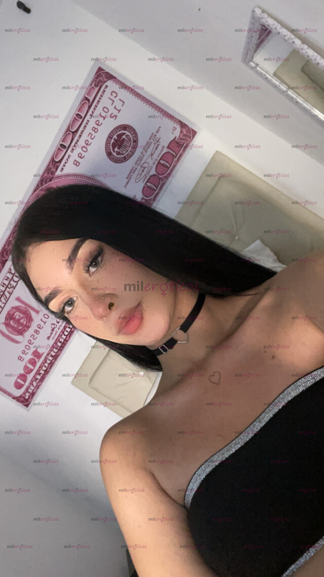 FOTOS DE HOLA SOY ARIA UNA CHICA MUY HERMOSA Y TAMBIÉN MUY COMPLACIENTE