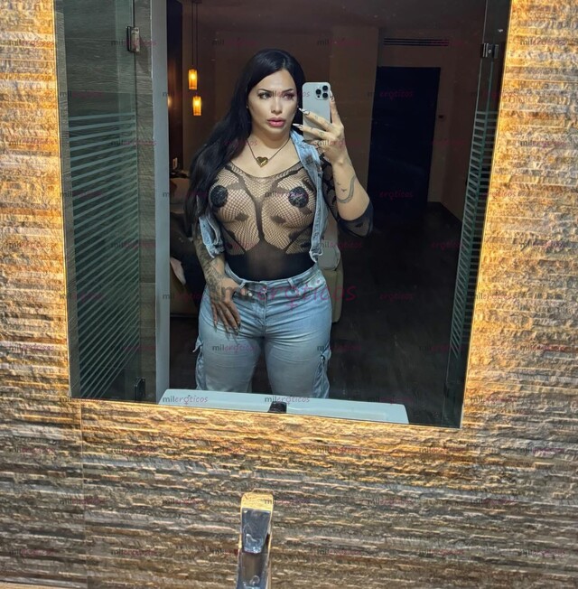 FOTOS DE LA CHICA DEL MOMENTO EXPERTA CON CHICOS CACHONDOS CURIOSOS PRIMERIZOS