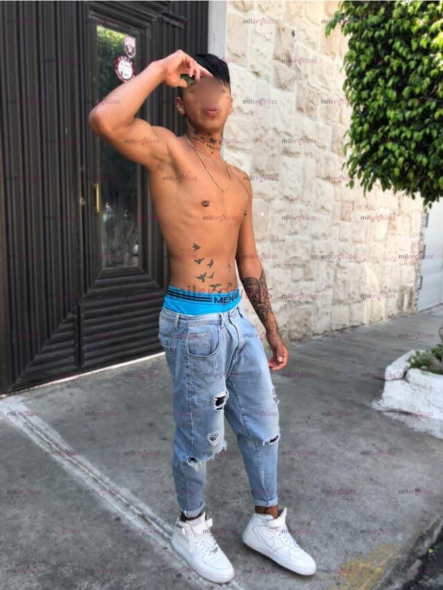 FOTOS DE CHACALITO DOTADO DISPUESTO A COMPLACER TE