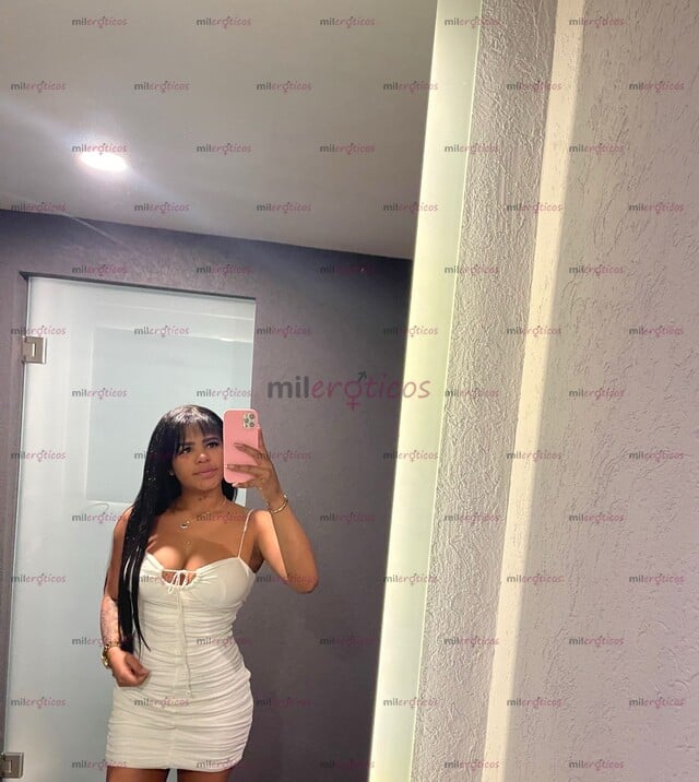 FOTOS DE RICA COLOMBIANA MORENA CON TETAS GRANDES