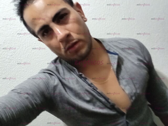 FOTOS DE HOLA SOY EDUARDO MANDAME WATS 4428033658 ESTOY DISPONIBLE