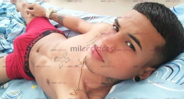 FOTOS DE 23CM EL MÁS VERGON CURVO GRUESO LECHERO