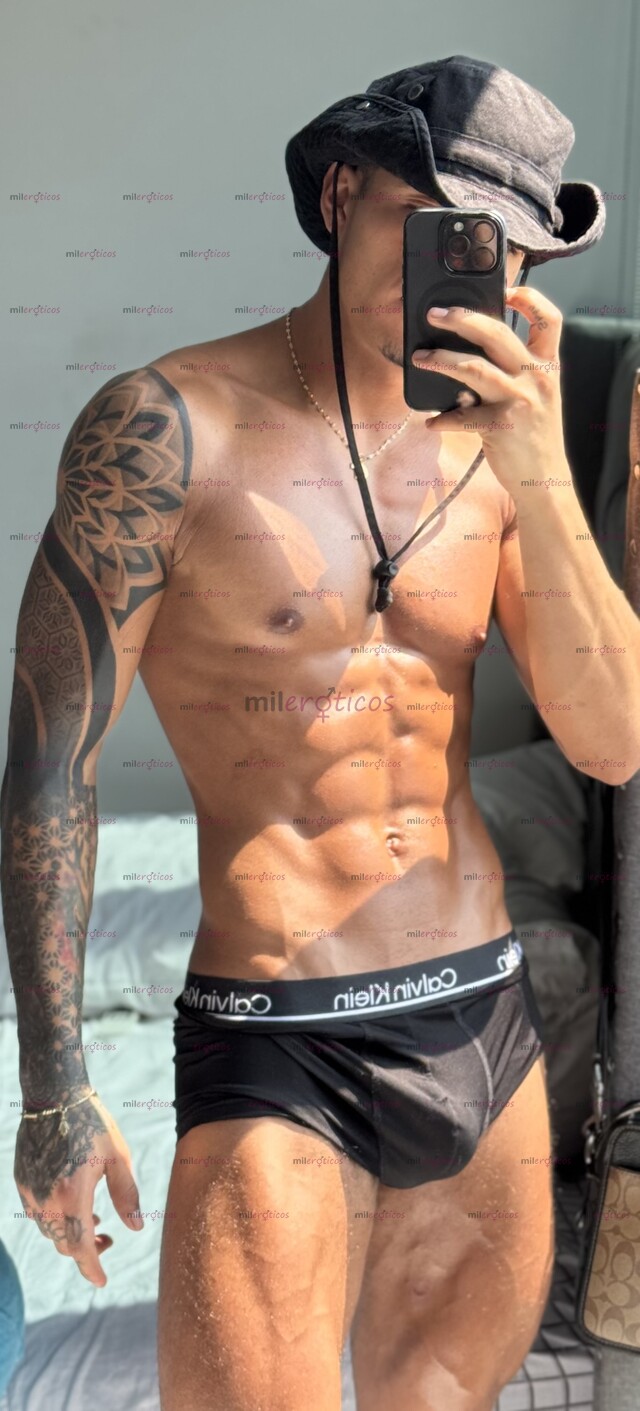 FOTOS DE COLOMBIANO 1,80 EXCELENTE TRATO CUERPO GYM TOP 24 AÑOS