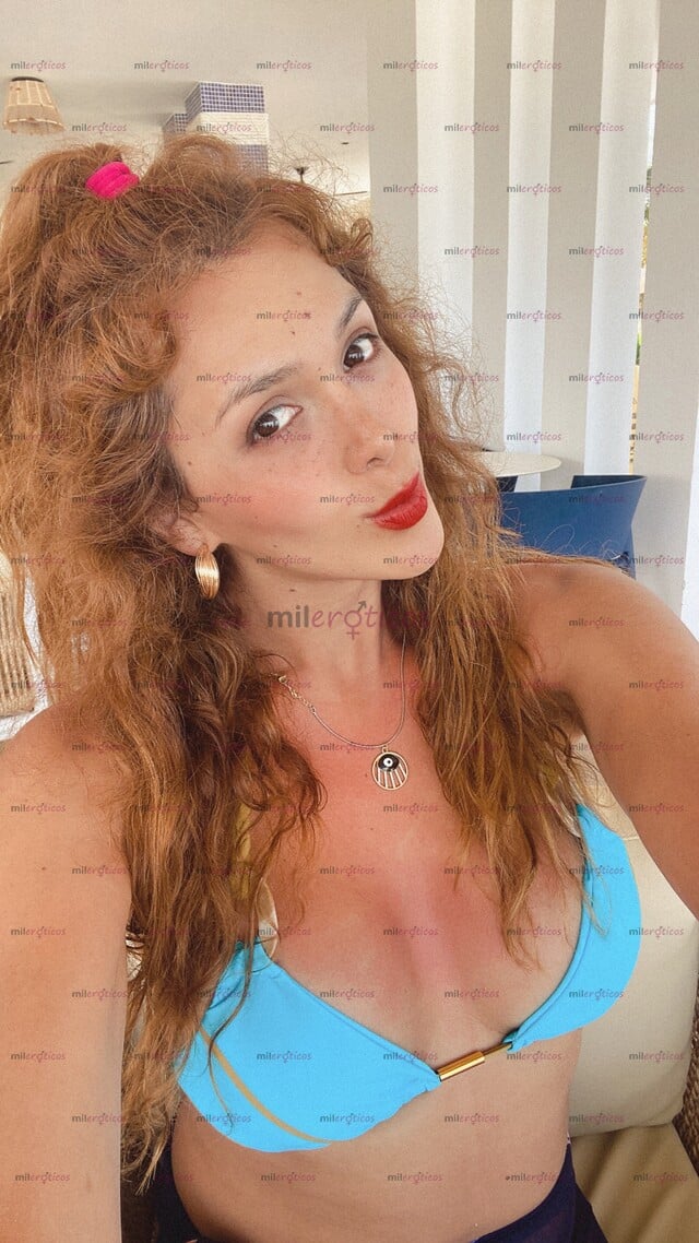 FOTOS DE TRAVIESA , SENSUAL Y COME VERGAS TE CHUPARE DELICIOSO ESA VERGA QUE TENGAS PAPI