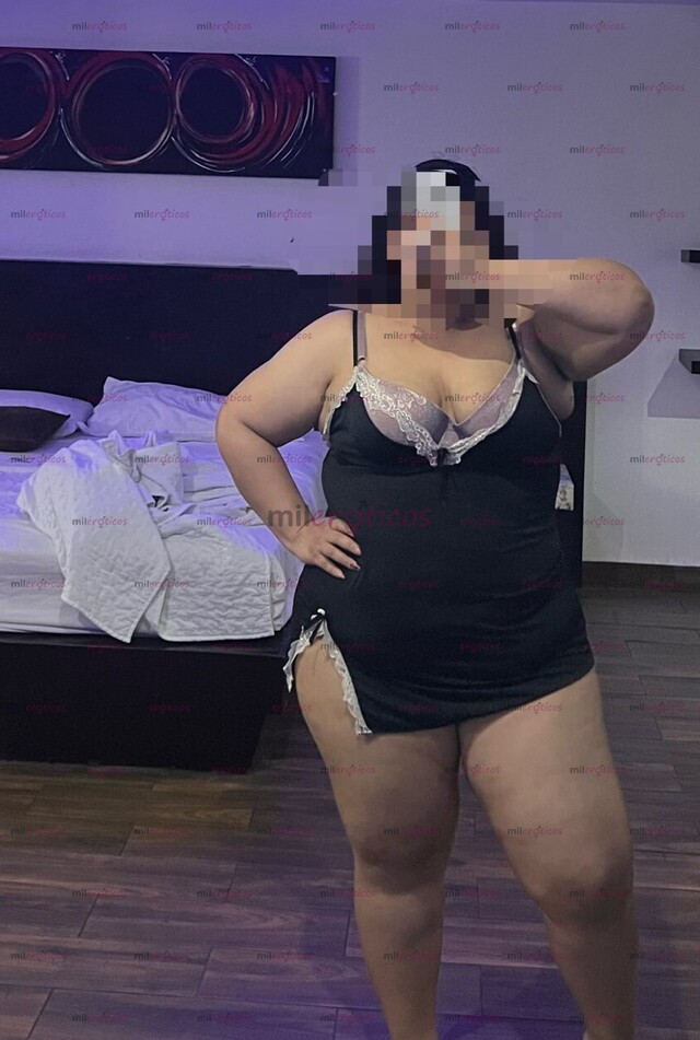 FOTOS DE CHICA 25 AÑOS COMPLACIENTE Y CACHONDA NALGONA