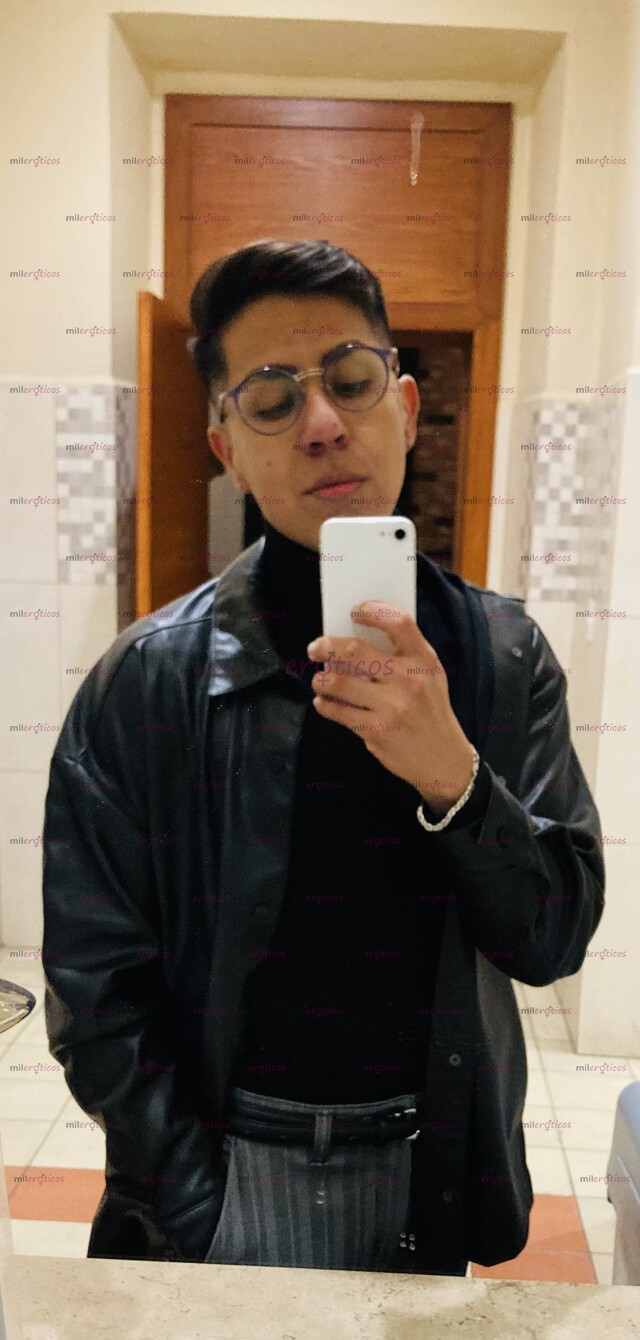 FOTOS DE PASIVO SÚPER CALIENTE CON GANAS DE PASARLA RICO