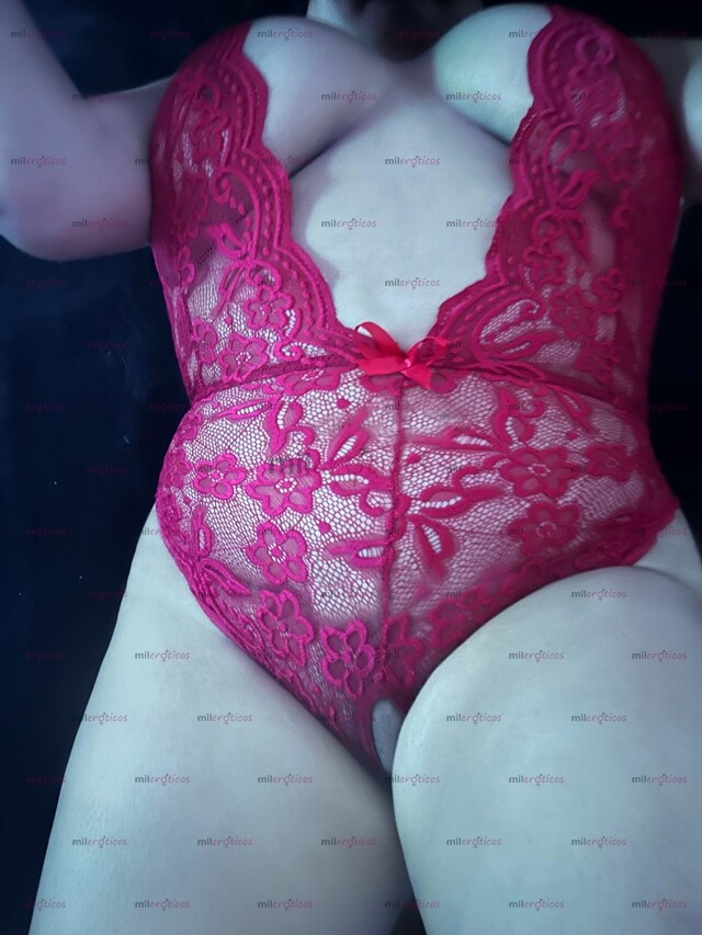 FOTOS DE GRAND3S PECHOS CURVAS GENEROSAS TRATO AMABLE