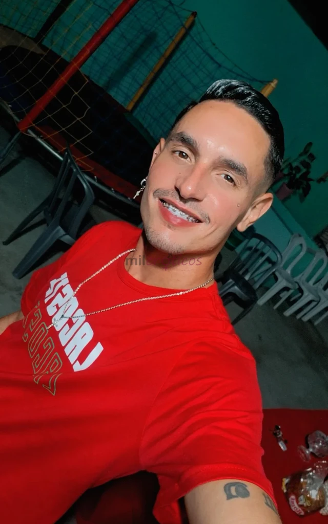 Wesley acompanhante na zona leste de spola sou wesley um acompanhante disponivel na zona leste de sao paulo ofereco companhia para diferentes ocasioes...
