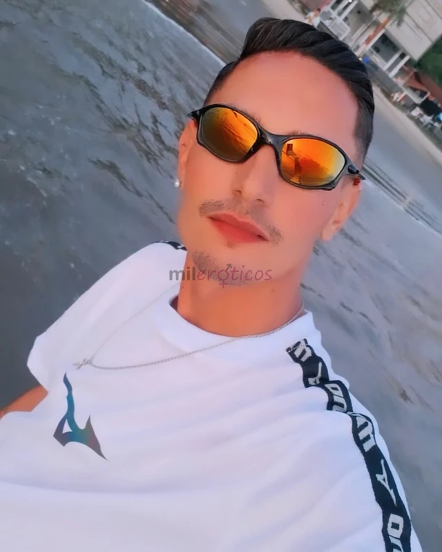 Wesley acompanhante na zona leste de spola sou wesley um acompanhante disponivel na zona leste de sao paulo ofereco companhia para diferentes ocasioes...