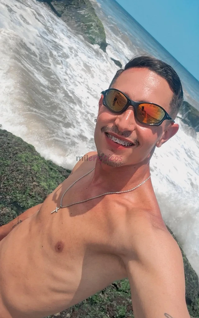 Wesley acompanhante na zona leste de spola sou wesley um acompanhante disponivel na zona leste de sao paulo ofereco companhia para diferentes ocasioes...