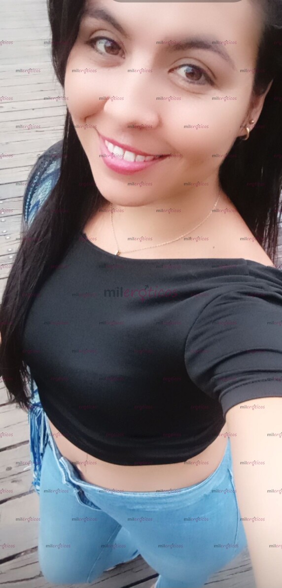 FOTOS DE HOLA SOY TU PUTITA NALGONA Y CUMPLIRÉ TODAS TUS FANTASÍAS