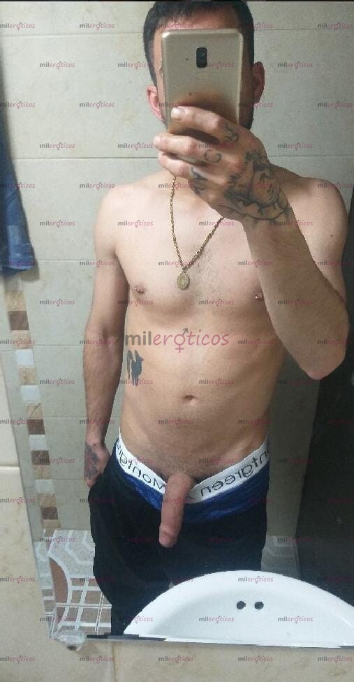 FOTOS DE HOLA GUYS SOY SENCILLO COMPLACIENTE ARRECHO CONTACTAME