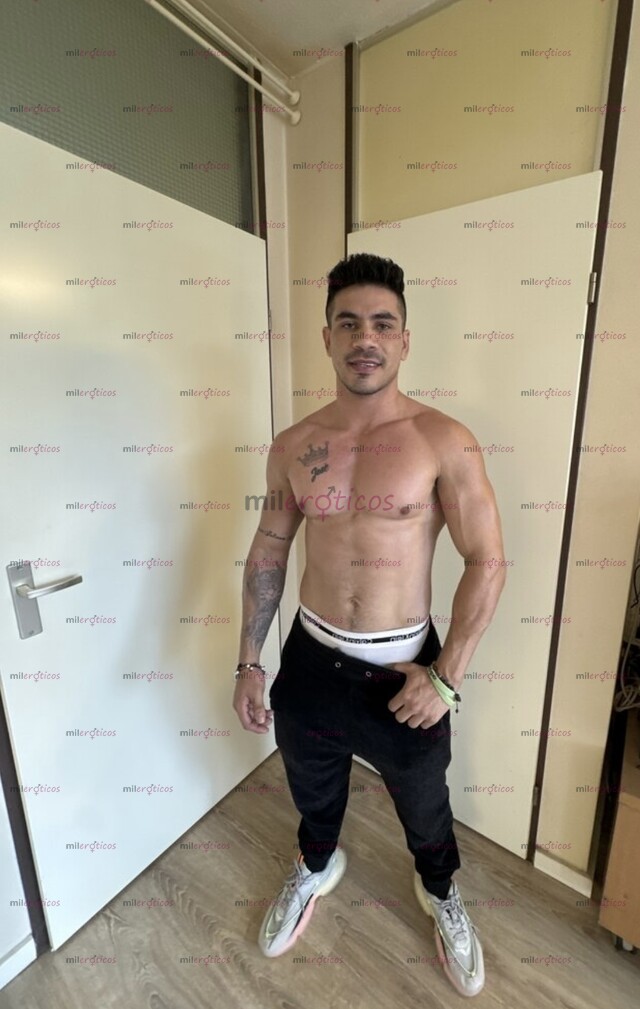 FOTOS DE CHICO DISCRETO MASCULINO DE VISITA COMPLACIENTE DISPONIBLE