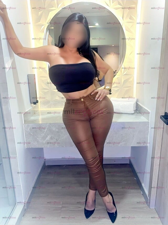 FOTOS DE LLEGANDO POCOS DÍAS SERVIDO VIP HERMOSA DAMA TÚ MILF OPERADITA ARRECHA SALOMÉ