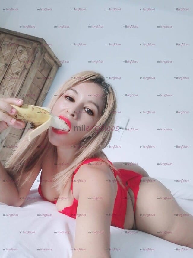 FOTOS DE KRYSTAL QUIERO DESLECHARTE MUY RICO PAPI.