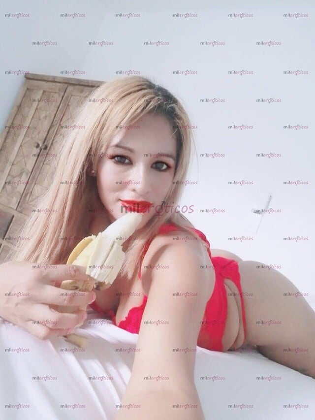 FOTOS DE KRYSTAL QUIERO DESLECHARTE MUY RICO PAPI.