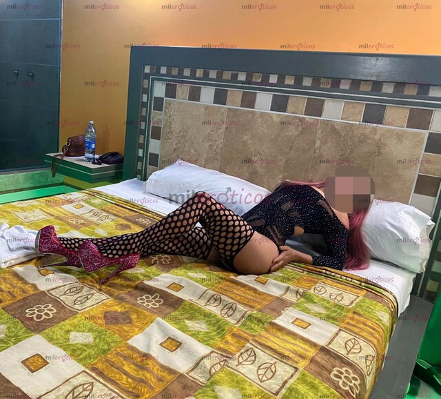 FOTOS DE AMBAR CALIENTE HERMOSA APRETADITA PLACER AL MÁXIMO