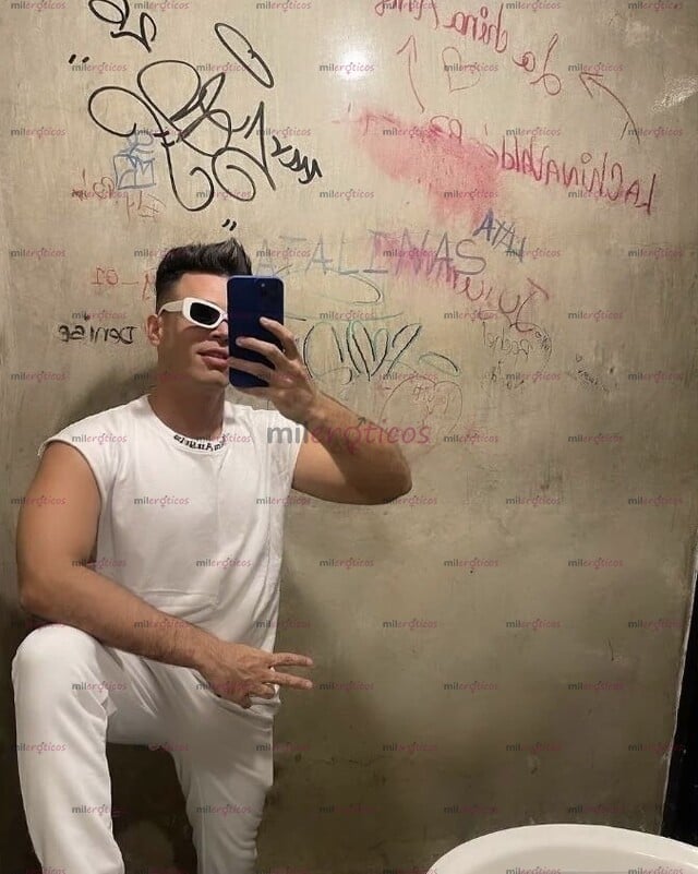 FOTOS DE CUBANO ACTIVO VERGON Y LECHERO LISTO PARA DARTE LA COGIDA DE TU VIDA
