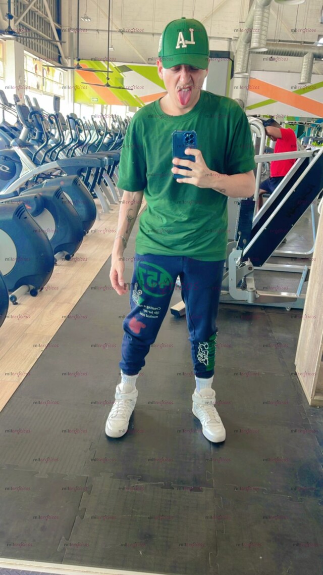 FOTOS DE EXPERTO EN PRIMERIZOS, MANOS GRANDES. GUERITO CALIENTE 19 CM