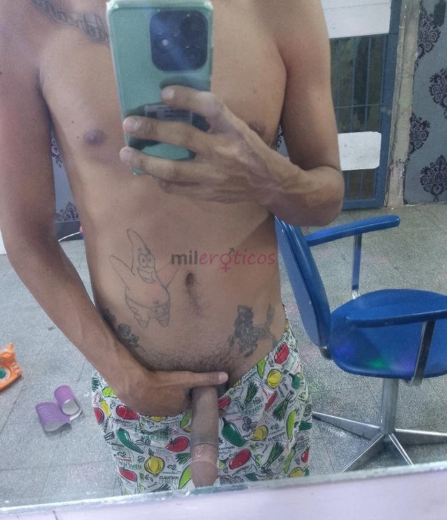 Novato versatil jovem versatil ativo e passivo sem complicacoes ola meu nome e alejandro tenho 34 anos maluca e gula sou um menino muito travesso cari...